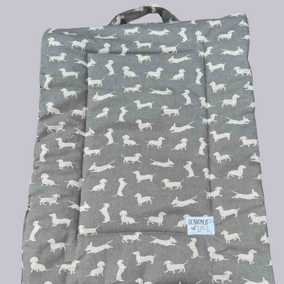 Small Dove Dachshund Picnic Pads