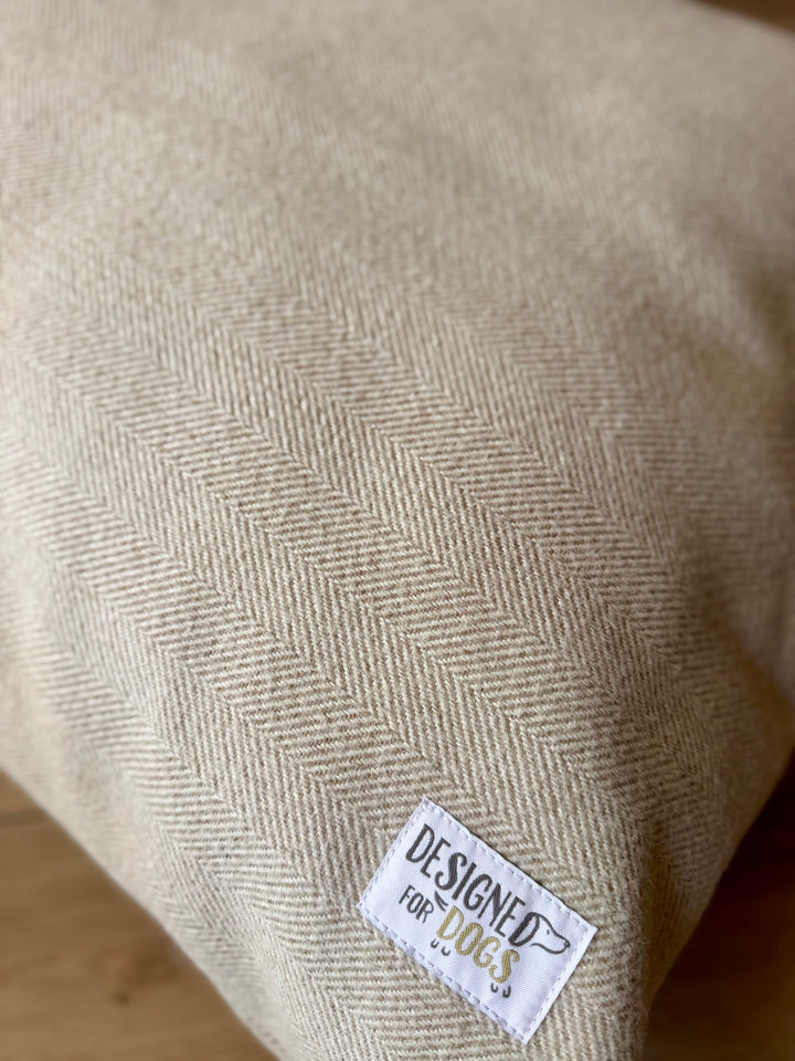 Latte Tweed Pillow Dog Beds