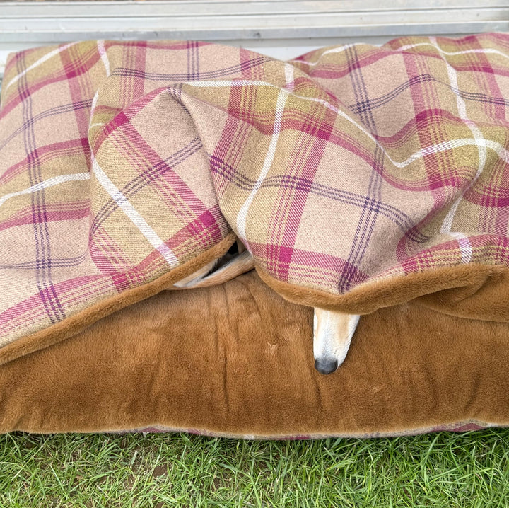 Heather Tartan Doggy Den Bed