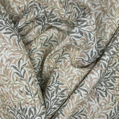 William Morris Willow Bough Waterproof Blanket