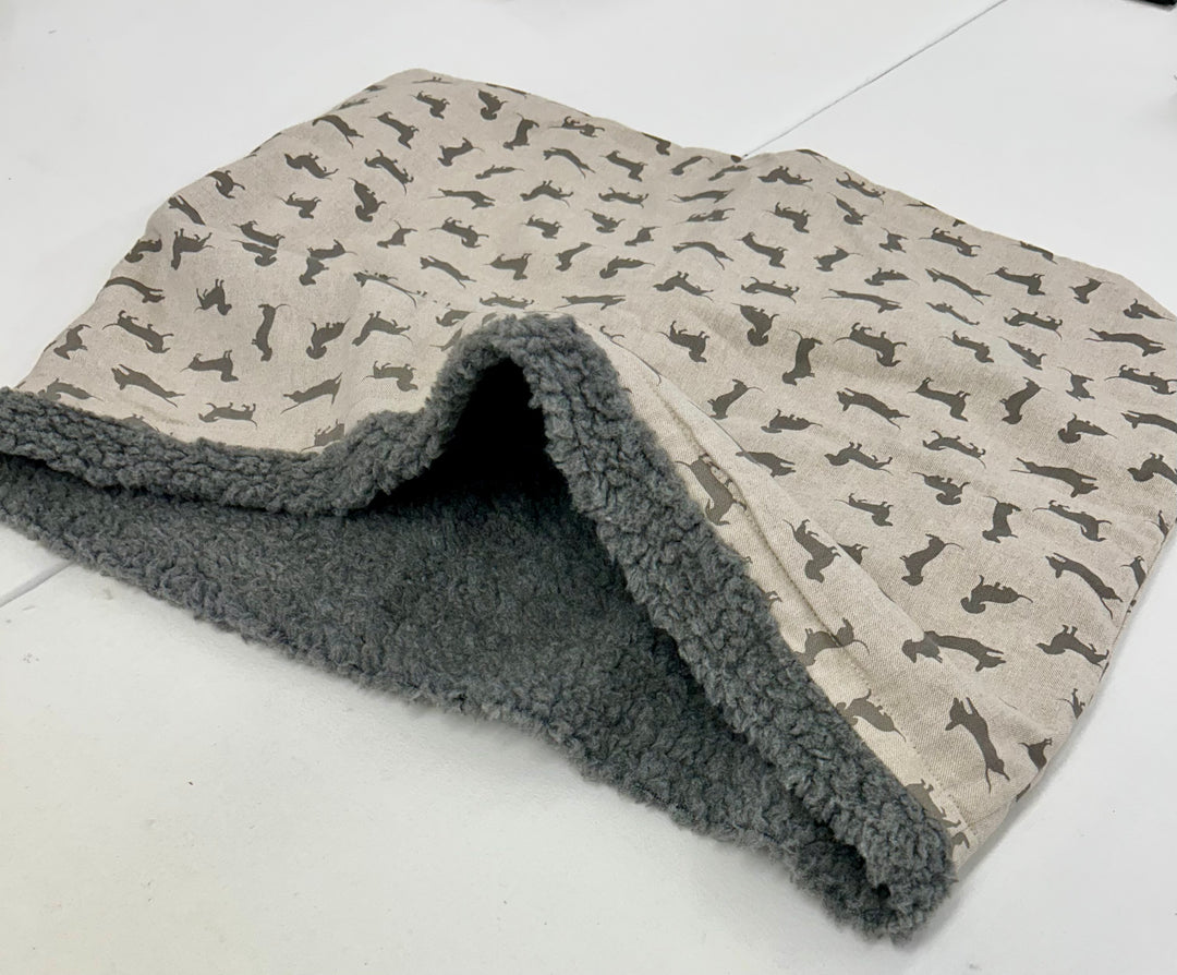 #design_dachshund-dark-grey-faux-sheepskin