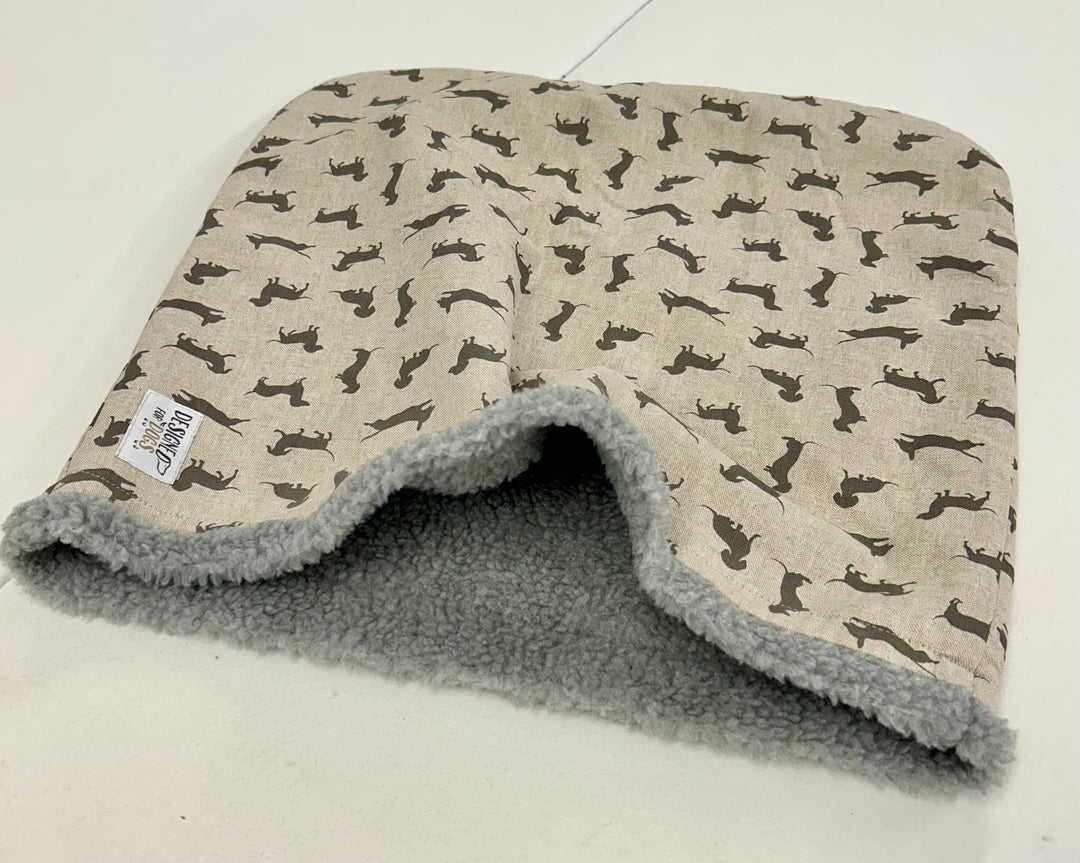 #design_dachshund-grey-faux-sheepskin