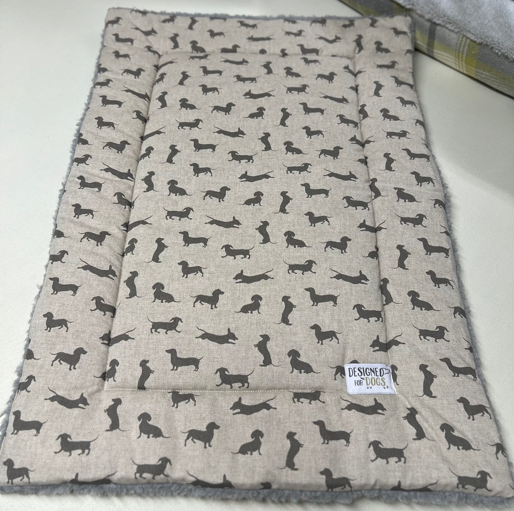 Small light grey dachshund patterned mat