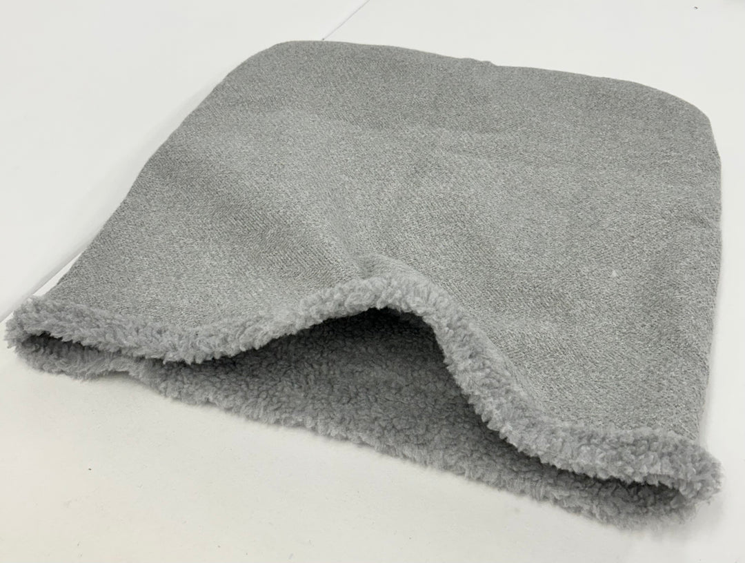 #design_dove-grey-tweed-grey-faux-sheepskin