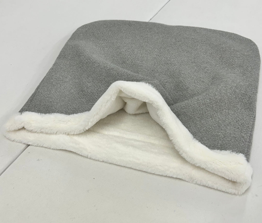 #design_dove-grey-tweed-ivory-fur-fleece