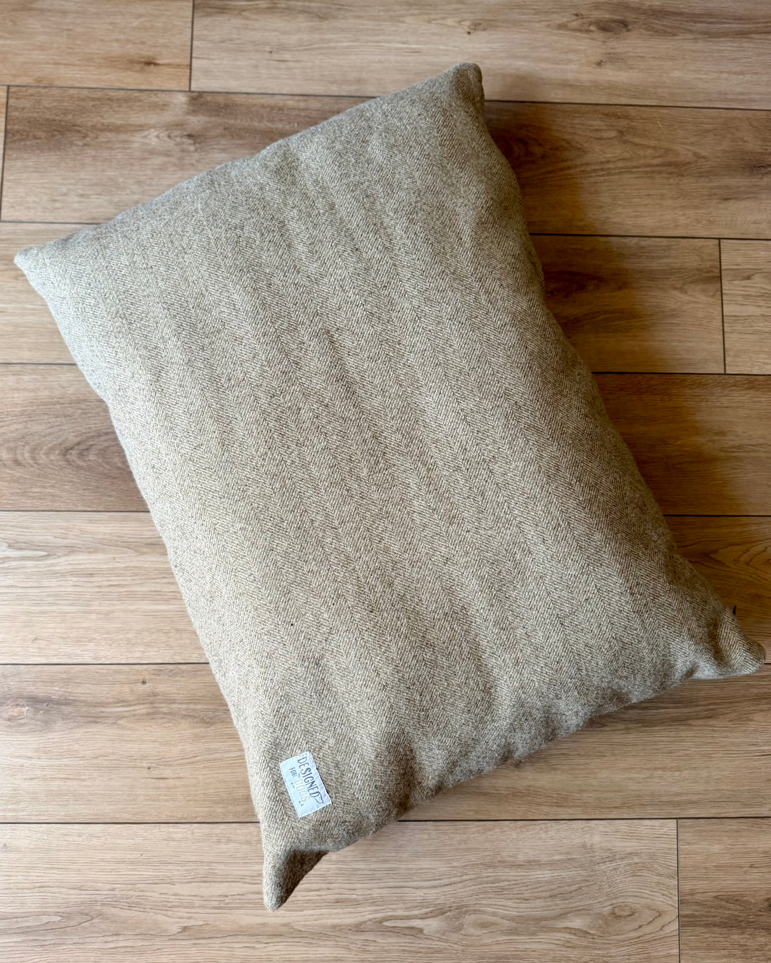 Stone Tweed Pillow Dog Beds