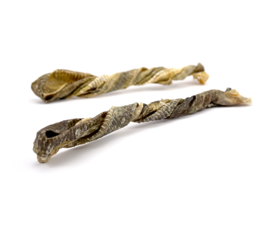 Skipper's fish twists dog treat individual image