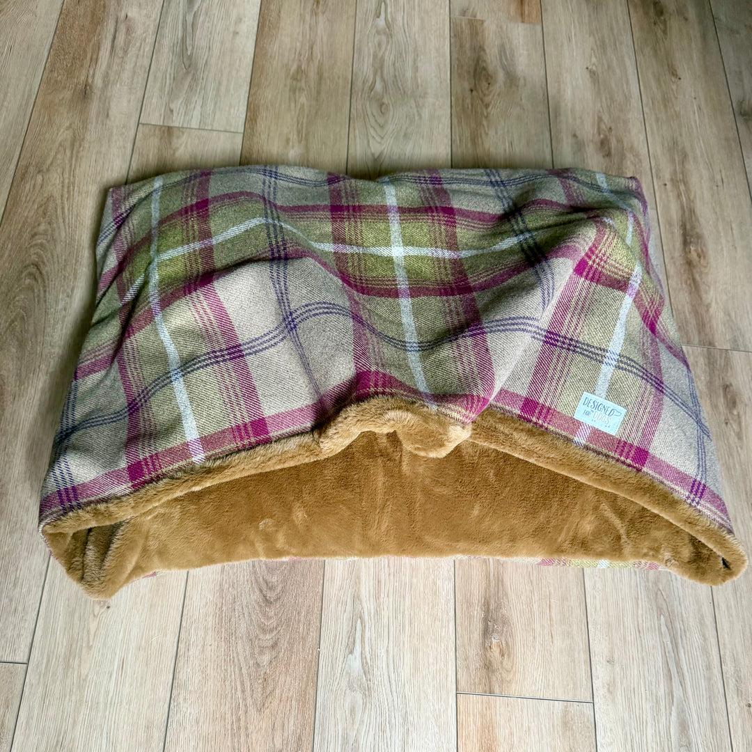 Heather Tartan Doggy Den Bed