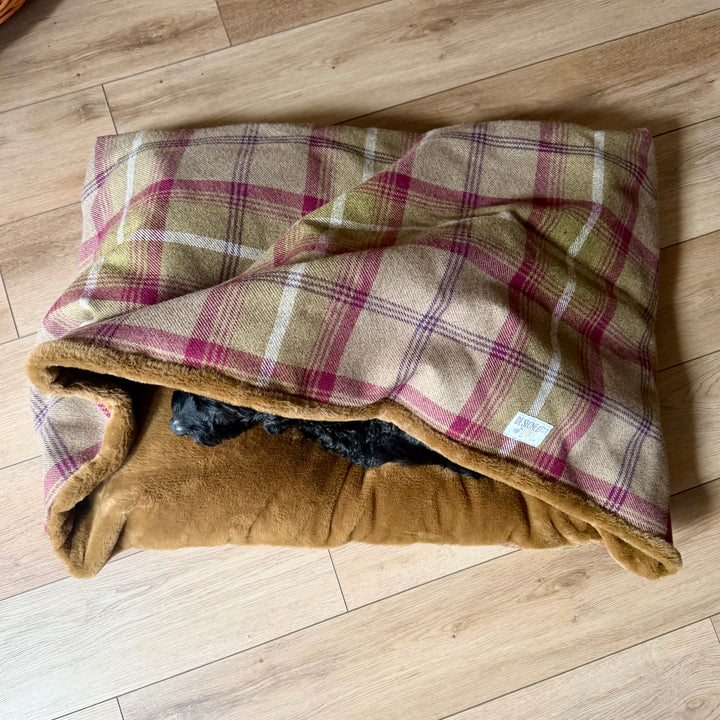 Heather Tartan Doggy Den Bed