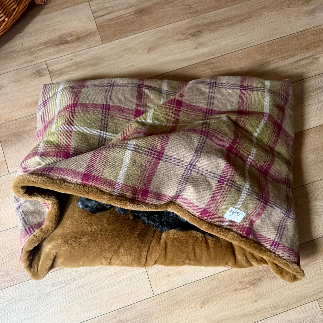 Heather Tartan Doggy Den Bed