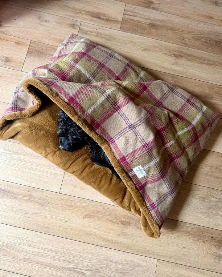 Heather Tartan Doggy Den Bed