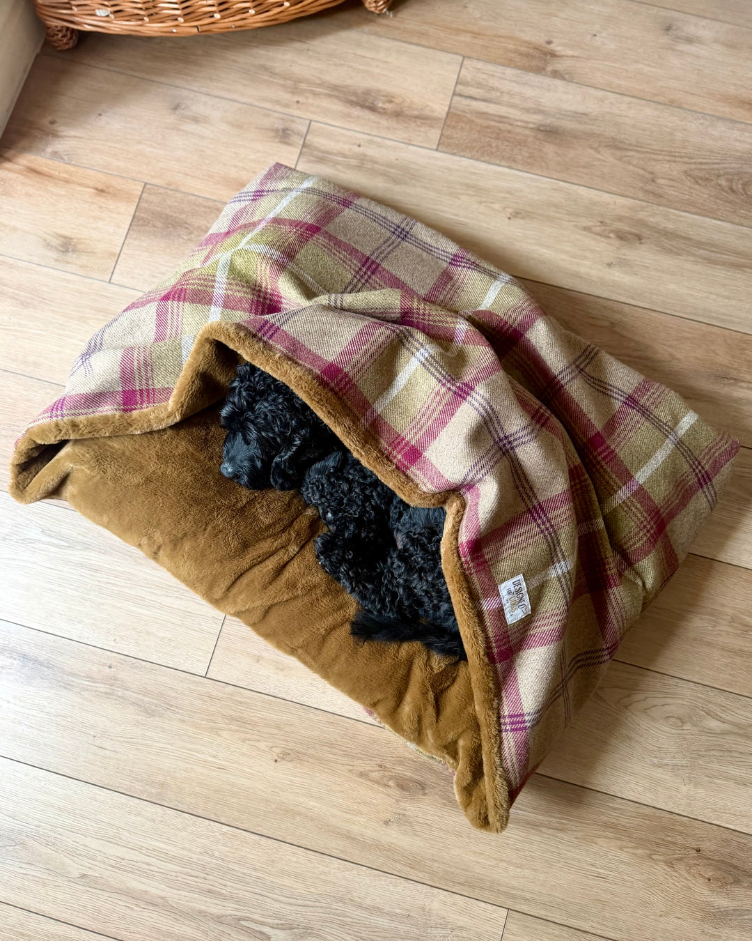 Heather Tartan Doggy Den Bed