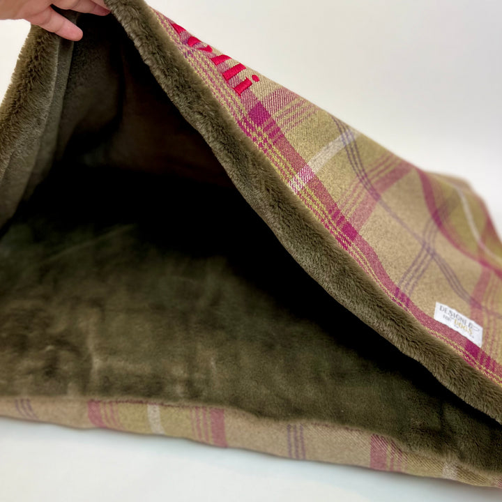 personalised heather den bed 