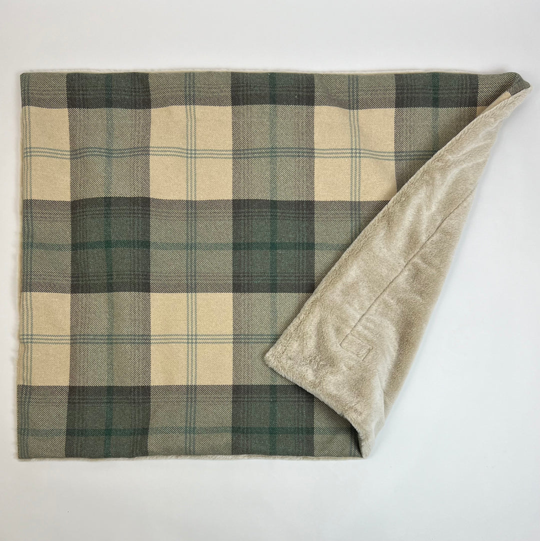 Farmhouse Tartan Blankets