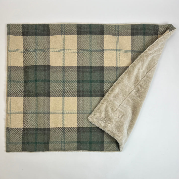 Farmhouse Tartan Blankets