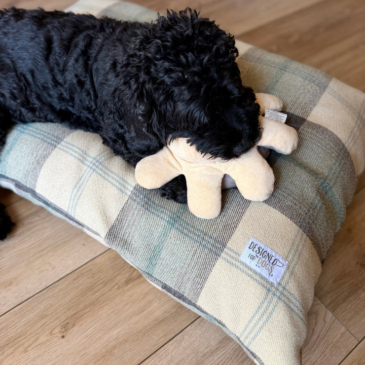 Farmhouse Tartan Pillow Dog Bed