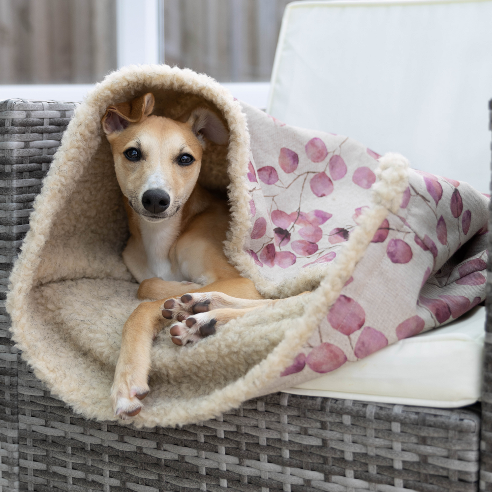 #design_rose-leaves-oat-faux-sheepskin