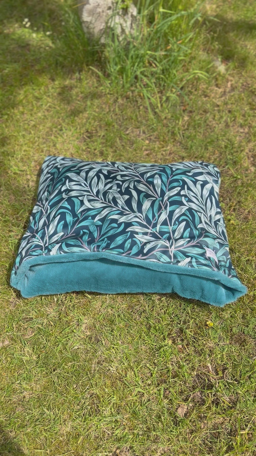 William Morris Teal Blue Willow Bough Velvet Doggy Den Bed