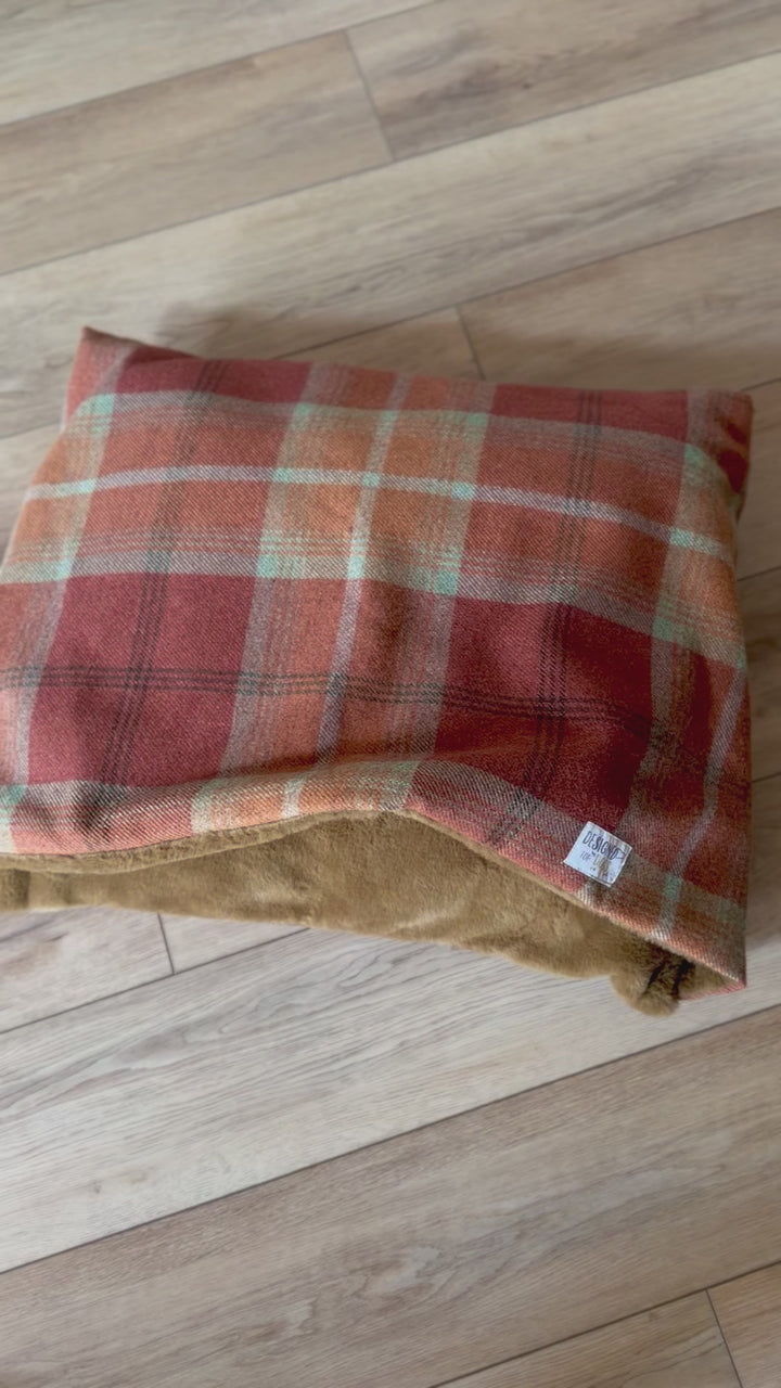 Warm Spice Tartan Doggy Den Bed