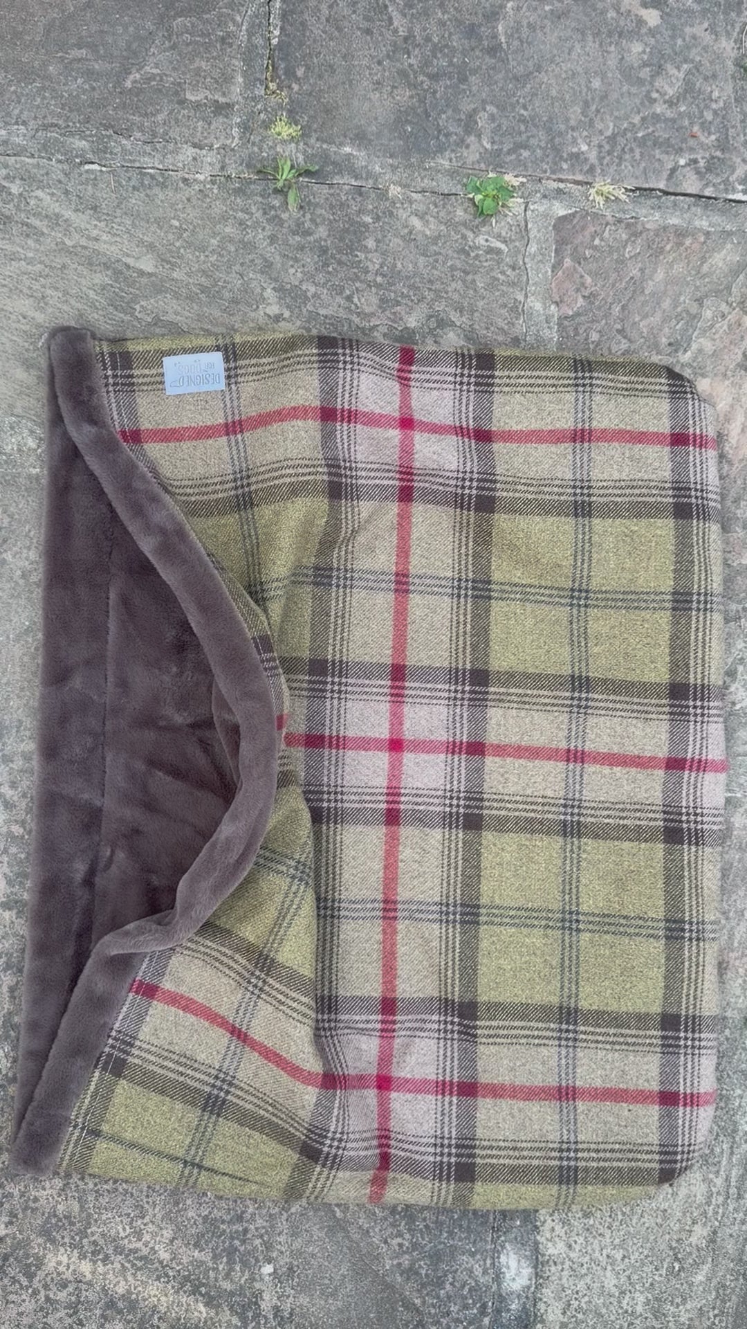 Hunter Tartan Snuggle Sacks