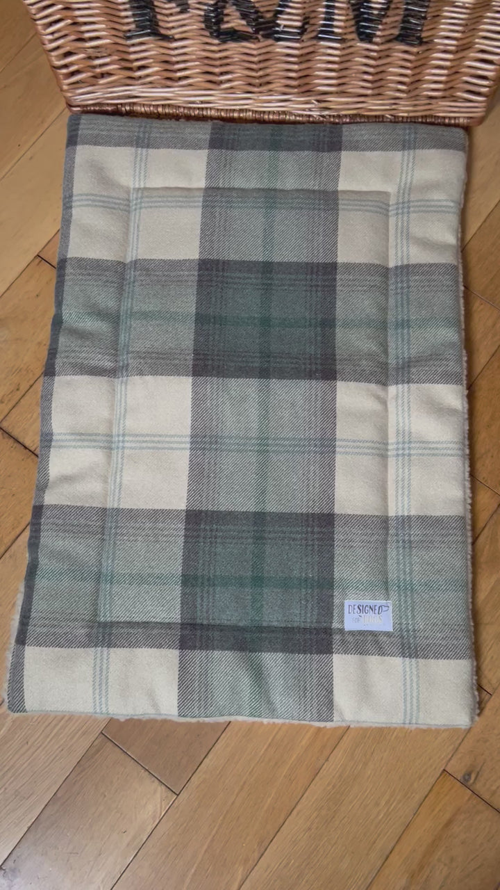 Farmhouse Tartan Mats
