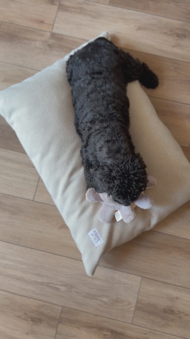 Latte Tweed Pillow Dog Beds
